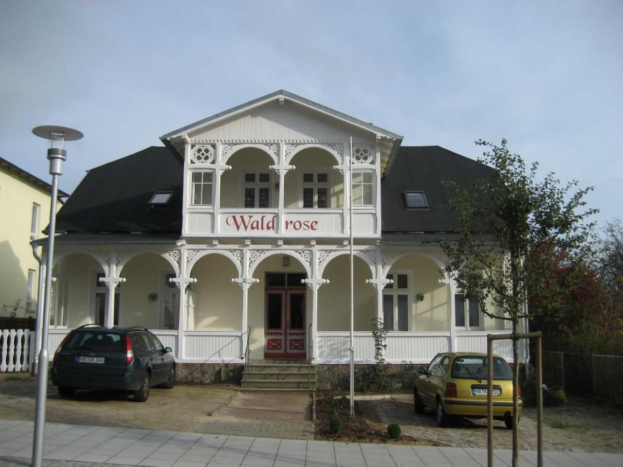 Pension Waldrose Sellin  Buitenkant foto
