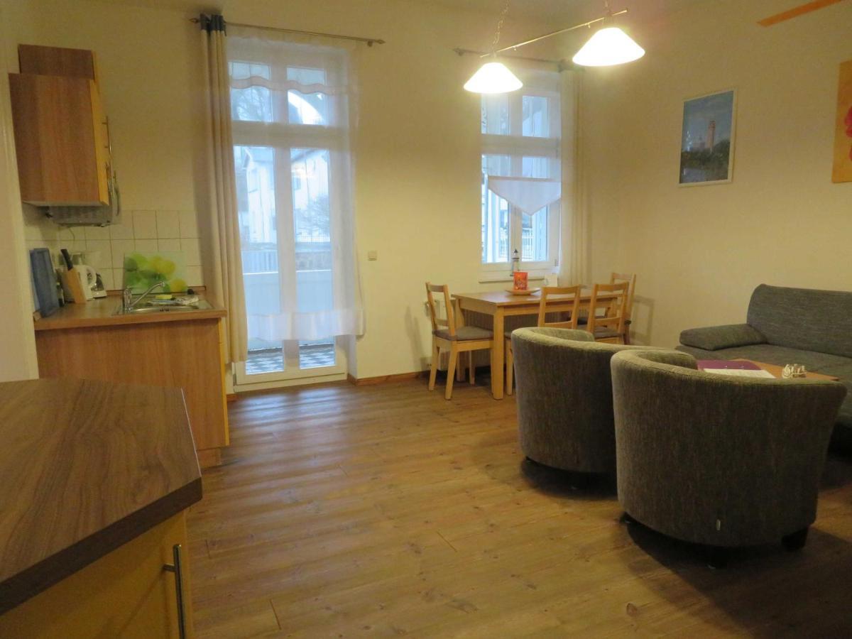 Pension Waldrose Sellin  Kamer foto